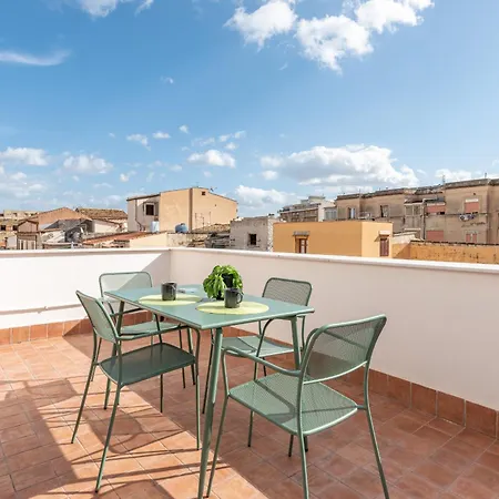 Apartment Casa Sant'agata Con Terrazza By Wonderful Italy